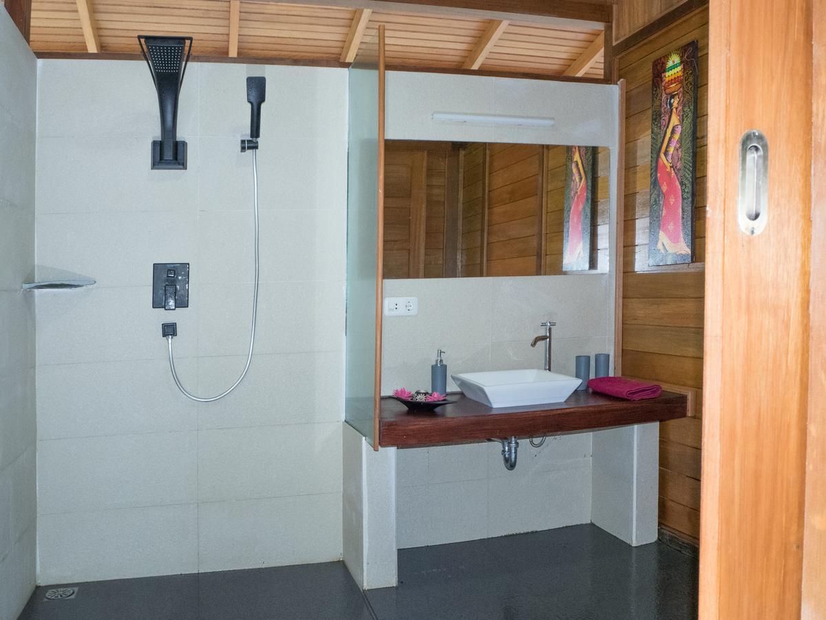Sali Bay Resort Sali Kecil Extérieur photo